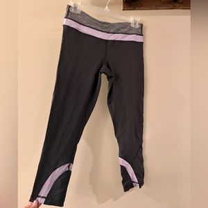 Lulu lemon 3/4 length grey and light purple leggings